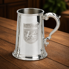 1 PT PEWTER TANKARD WALES BADGE